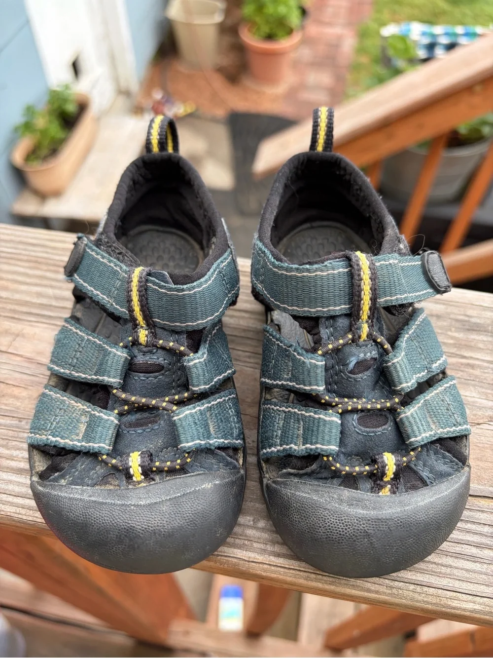 Kids Keen Blue Waterproof Closed-Toe Outdoor Sandals with Yellow Accents